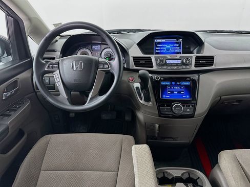 Used 2015 Honda Odyssey EX image 21
