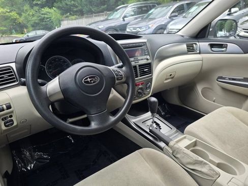 Used 2011 Subaru Impreza 2.5i AWD/4WD image 10