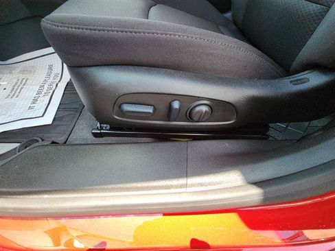 Used 2024 Chevrolet Malibu RS w/ LPO, Floor Liner Package FWD image 17