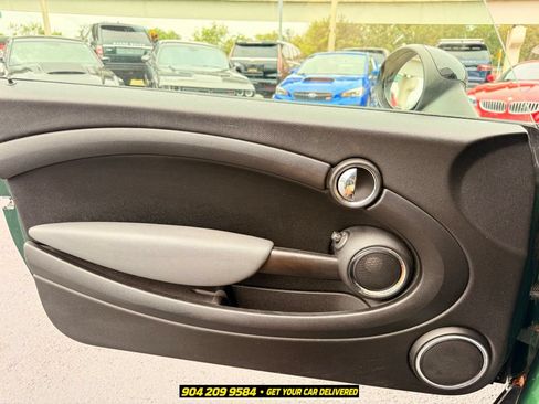 Used 2011 MINI Cooper Clubman FWD image 15