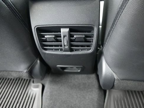 Used 2023 Toyota Corolla Cross XLE w/ Convenience Package image 29