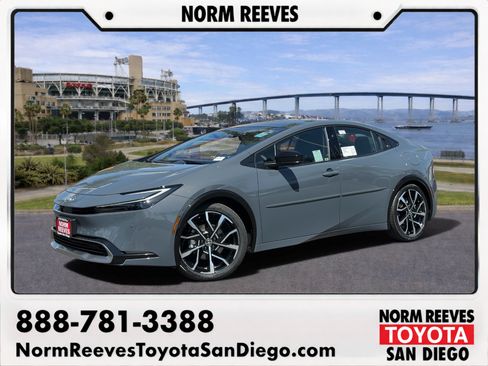 New 2026 Toyota Prius Plug-In Hybrid FWD image 1