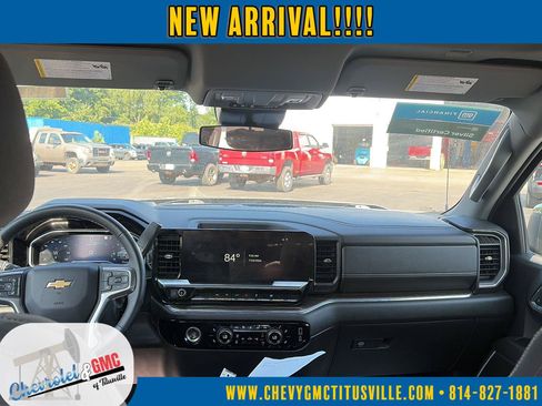 Used 2023 Chevrolet Silverado 1500 LT w/ Protection Package AWD/4WD image 39