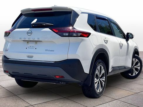 Used 2023 Nissan Rogue SV AWD/4WD image 12