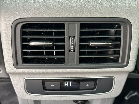 Used 2022 Audi Q5 2.0T Premium Plus w/ Premium Plus Package image 14