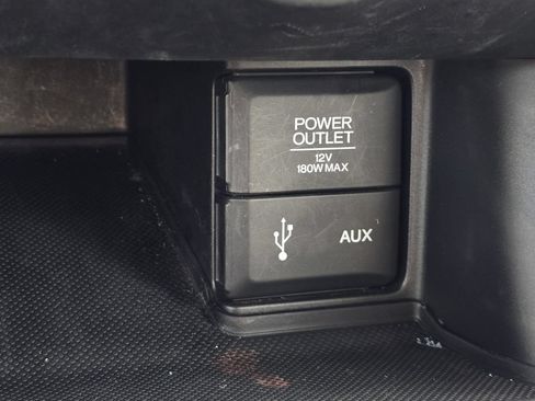 Used 2015 Honda Accord Touring image 21