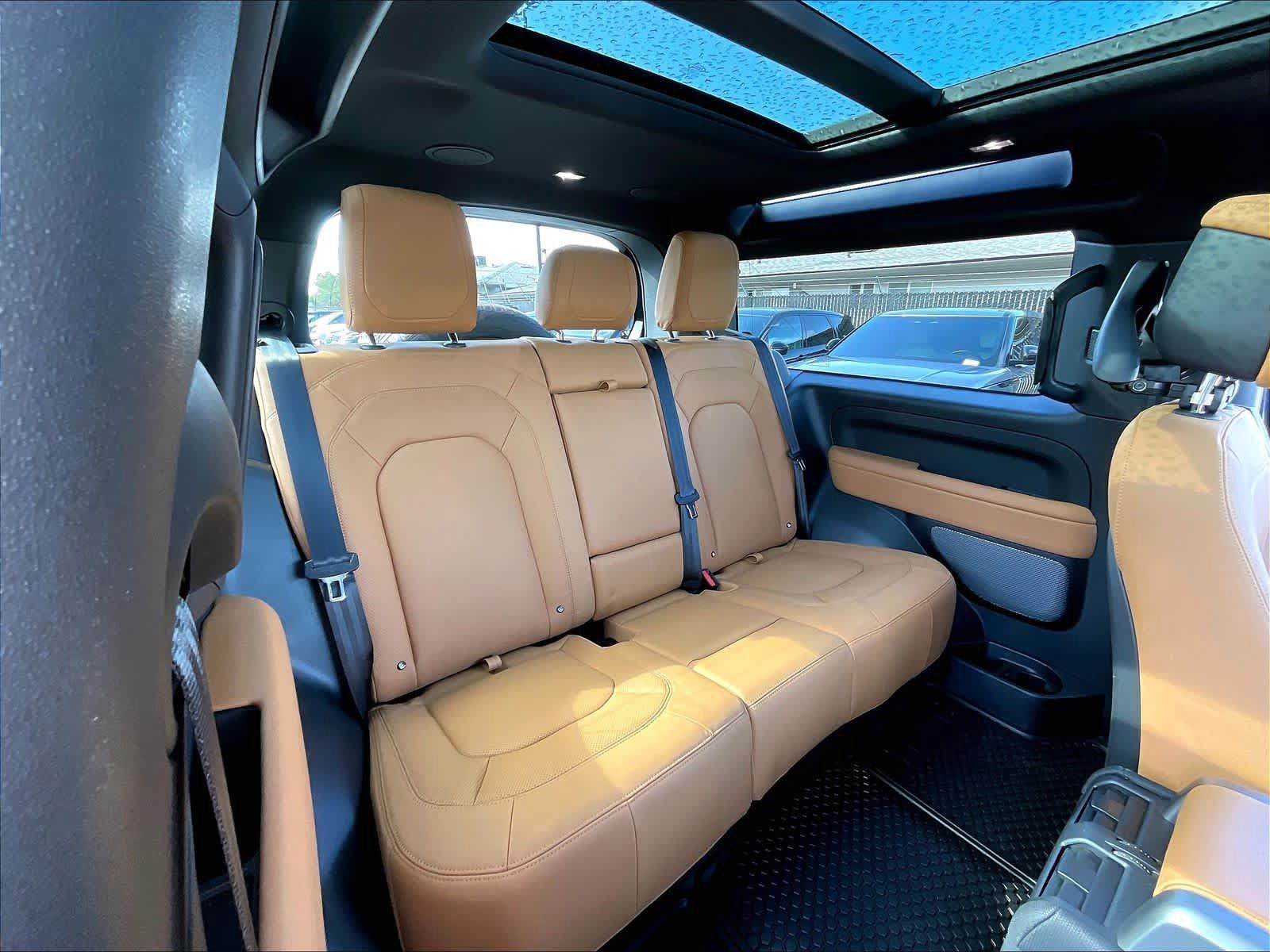 Used 2024 Land Rover Defender 90 Carpathian Edition AWD/4WD image 29