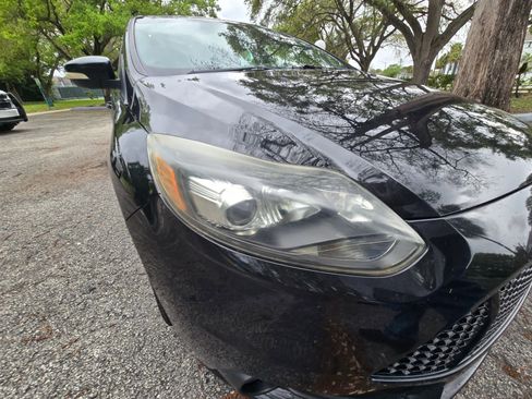 Used 2013 Ford Focus ST image 25