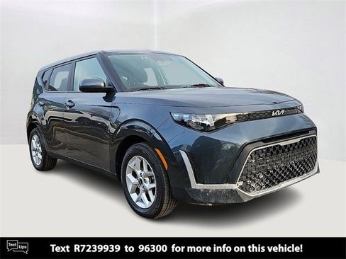 Certified 2024 Kia Soul LX w/ Option Group 015 image 1
