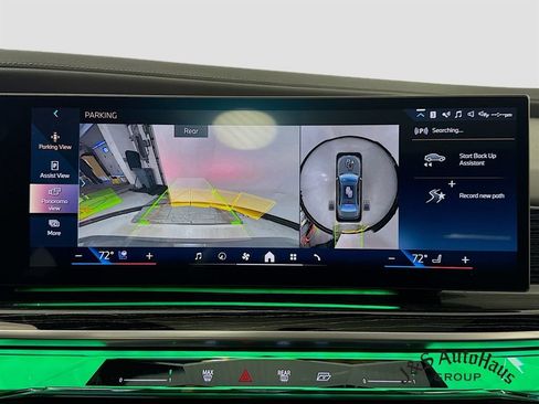 Used 2024 BMW 760i xDrive w/ Luxury Rear Seating Package image 20