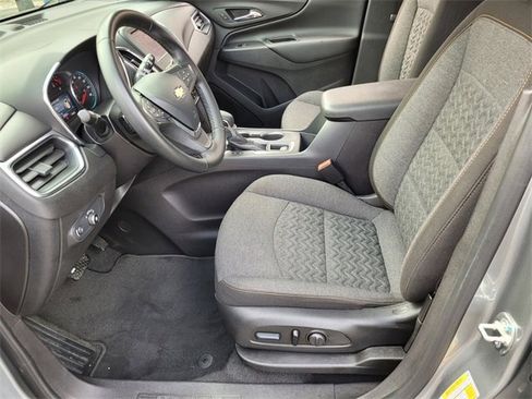 Used 2024 Chevrolet Equinox LT image 10