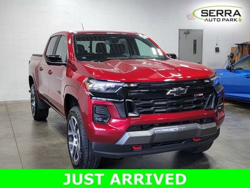 Certified 2024 Chevrolet Colorado Z71 w/ Z71 Convenience Package 2 image 4