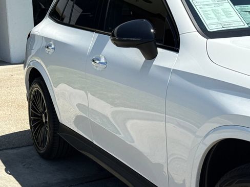 Used 2023 Mercedes-Benz GLC 300 image 9