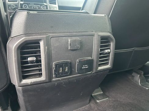 Used 2017 Ford F150 XLT w/ Equipment Group 302A Luxury AWD/4WD image 15