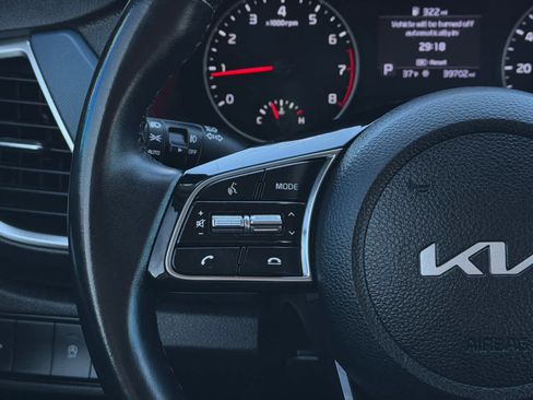 Used 2023 Kia Seltos S image 17