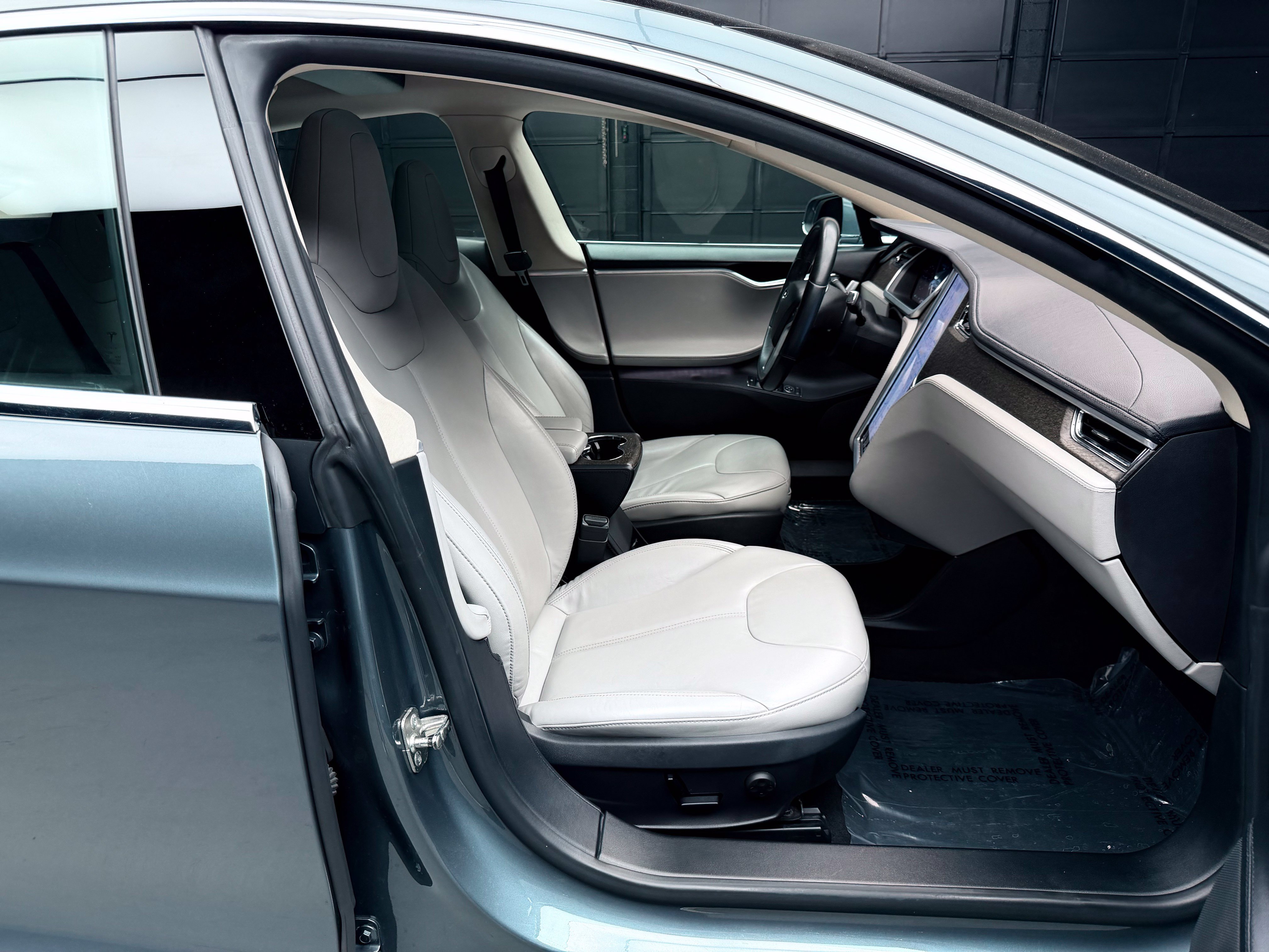 Used 2013 Tesla Model S RWD image 17