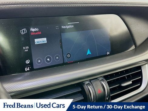 Used 2023 Alfa Romeo Stelvio Veloce image 16