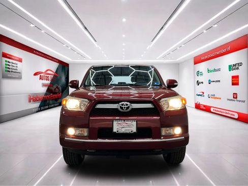 Used 2012 Toyota 4Runner SR5 w/ Convenience Pkg image 2