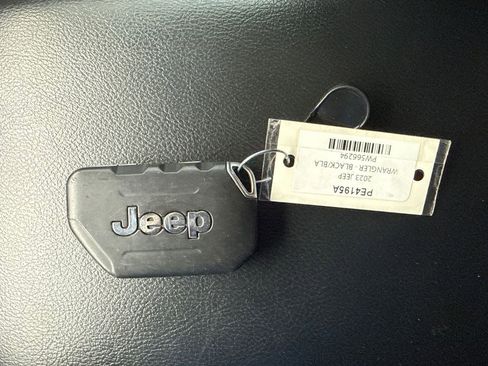 Used 2023 Jeep Wrangler Unlimited Sport w/ Xtreme 35 Tire Package AWD/4WD image 4