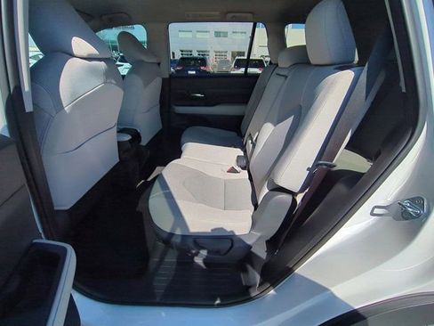 Certified 2026 Toyota Grand Highlander FWD image 14