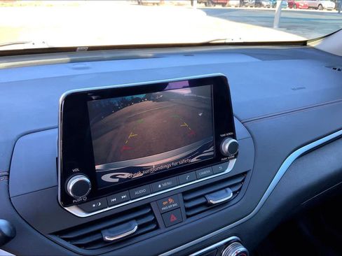 Used 2022 Nissan Altima 2.5 SR image 25