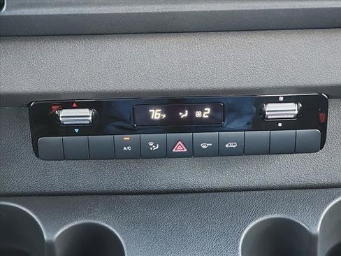 New 2025 Mercedes-Benz Sprinter 2500 image 15