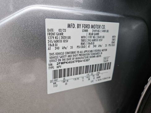 Used 2023 Ford Edge SE image 35