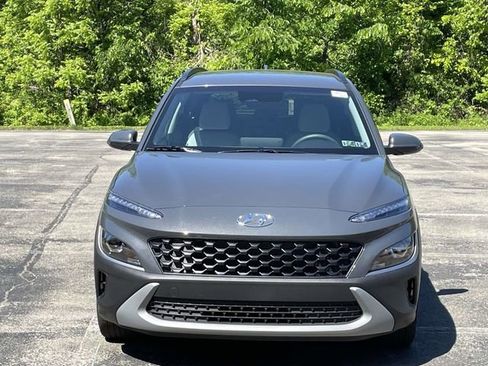 Used 2023 Hyundai Kona SEL w/ Cargo Package AWD/4WD image 8