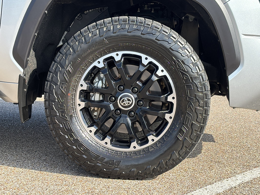 Used 2022 Toyota Tundra SR5 w/ TRD Off-Road Premium Package AWD/4WD image 8