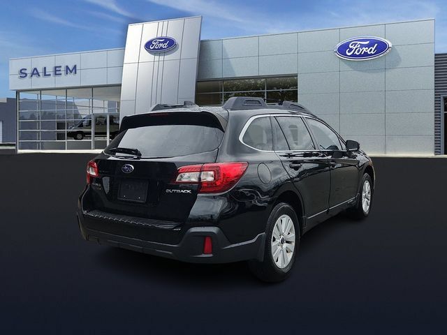 Used 2019 Subaru Outback 2.5i Premium AWD/4WD image 3