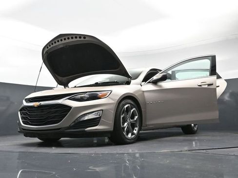 Used 2024 Chevrolet Malibu LT image 31