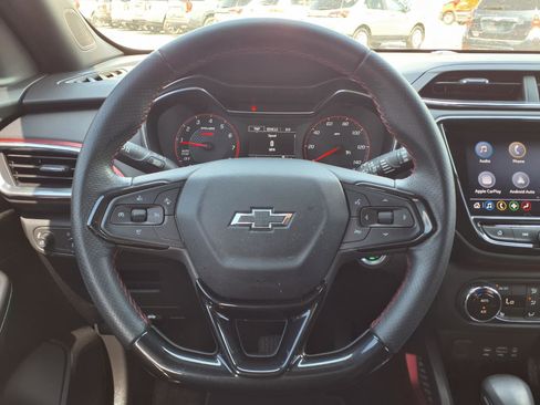 Certified 2021 Chevrolet TrailBlazer RS w/ Convenience Package FWD image 18