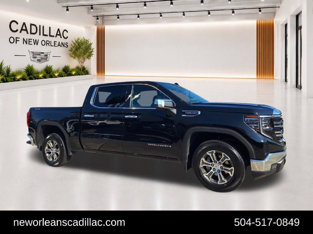 Used 2026 GMC Sierra 1500 SLT AWD/4WD image 1