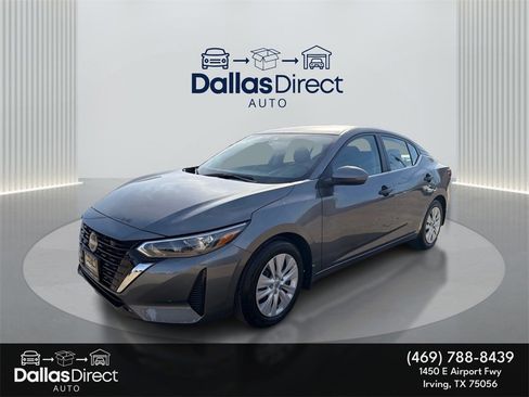 Used 2025 Nissan Sentra S image 2