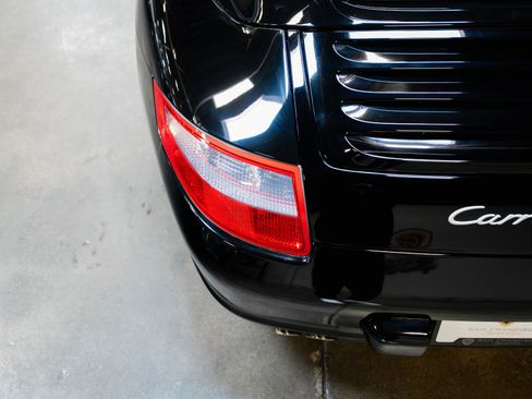 Used 2008 Porsche 911 Carrera S image 24