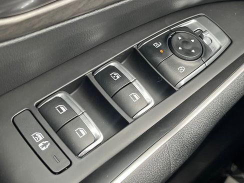 New 2025 Kia Sorento X-Line EX image 22