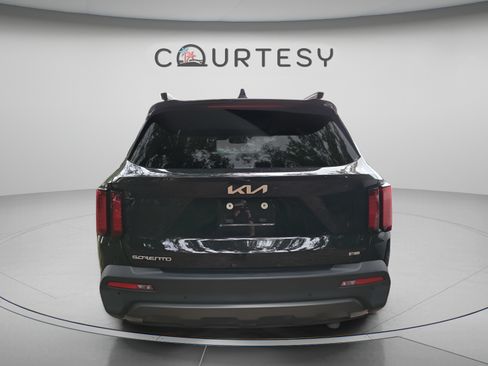 Used 2023 Kia Sorento X-Line EX AWD/4WD image 15