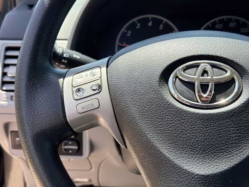 Used 2013 Toyota Corolla LE FWD image 20