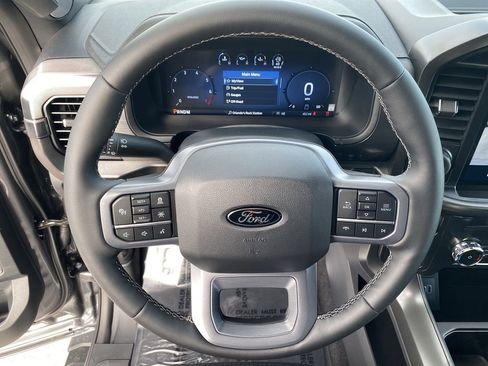 Used 2025 Ford F150 Lariat w/ Equipment Group 501A Mid image 30