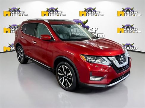 Used 2018 Nissan Rogue SL image 3