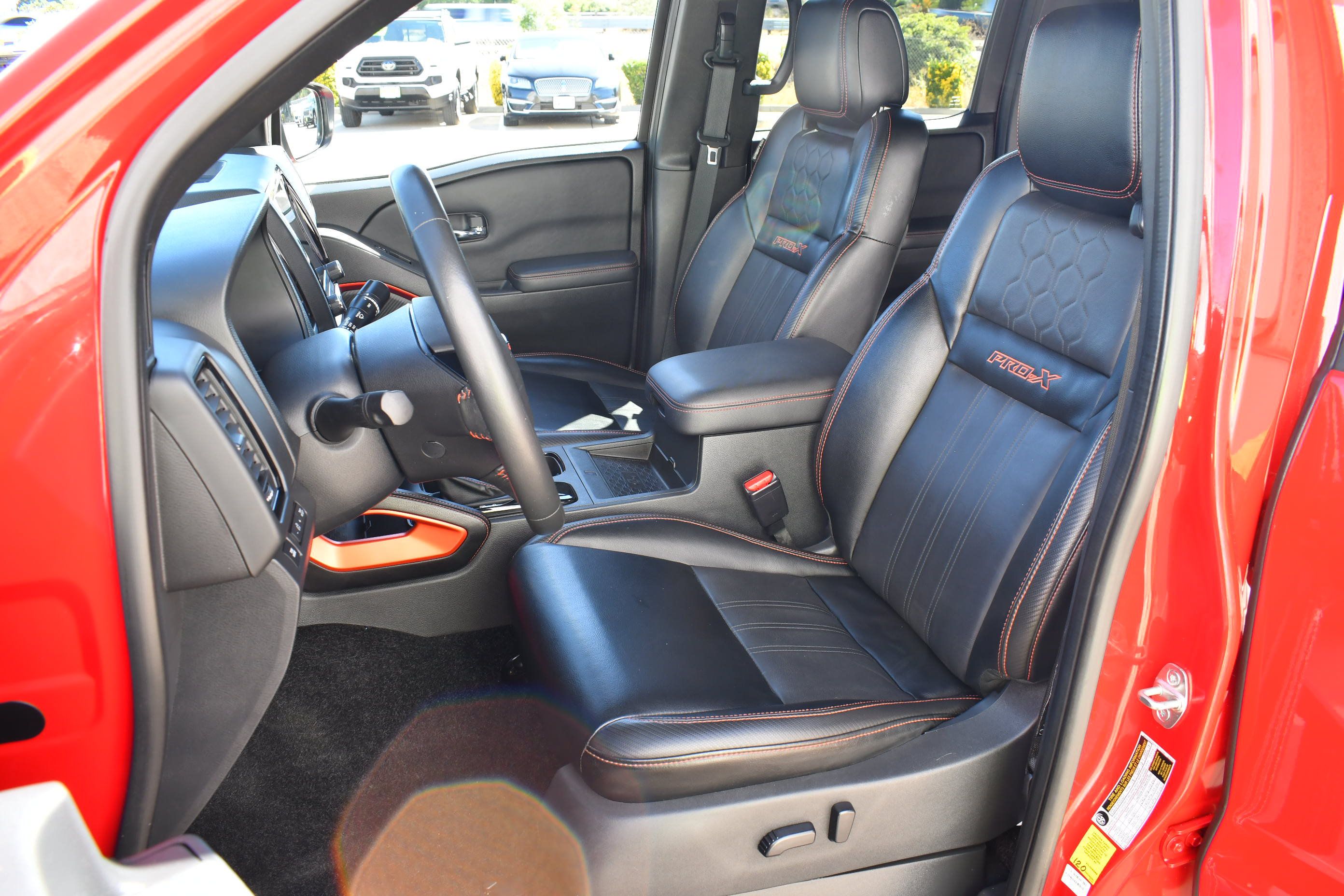 Used 2023 Nissan Frontier Pro-X w/ Pro-X Premium Package RWD image 21