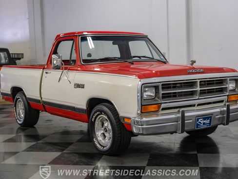 Used 1987 Dodge D/W Truck 150 image 16