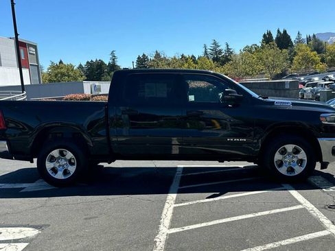 Certified 2025 RAM 1500 Big Horn AWD/4WD image 3
