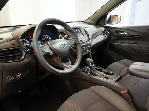 Used 2024 Chevrolet Equinox RS AWD/4WD image 7
