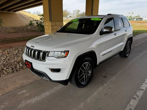 Used 2021 Jeep Grand Cherokee Limited w/ Trailer Tow Group IV image 7