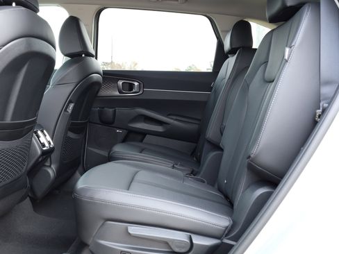 New 2026 Kia Sorento EX image 16