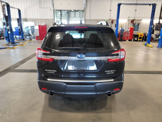 Used 2024 Subaru Ascent Limited w/ Technology Package AWD/4WD image 6