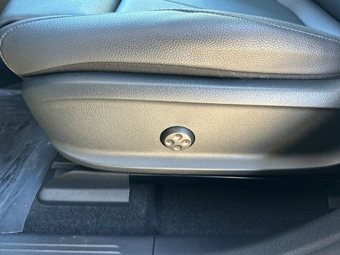 Certified 2023 Mercedes-Benz EQB 300 4MATIC image 15