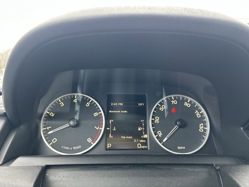 Used 2015 Land Rover LR4 HSE image 20