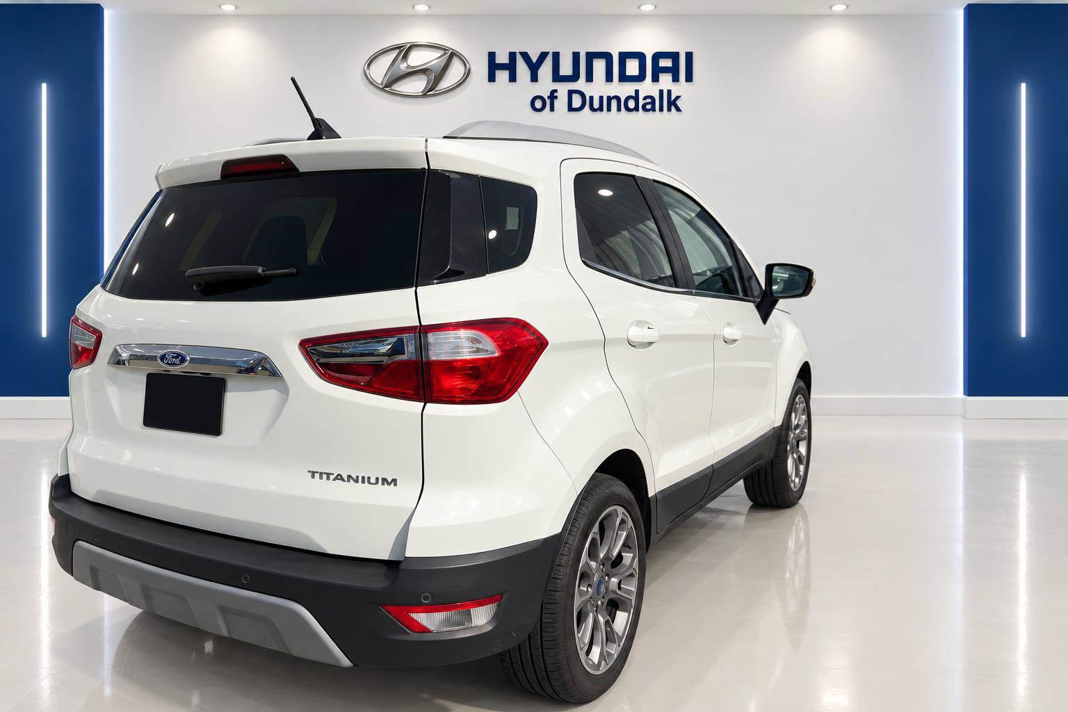 Used 2020 Ford EcoSport Titanium FWD image 4